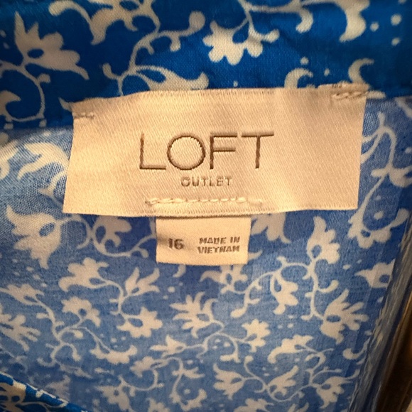 LOFT Blue Floral Dress - Picture 2 of 4